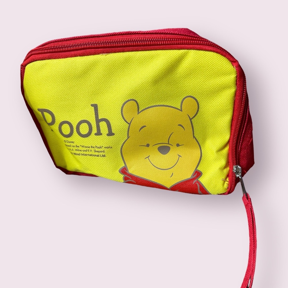 NWT Disney Winnie The Pooh Yellow And Red Two Piece Lunch Bag Set Insulated - Picture 7 of 12